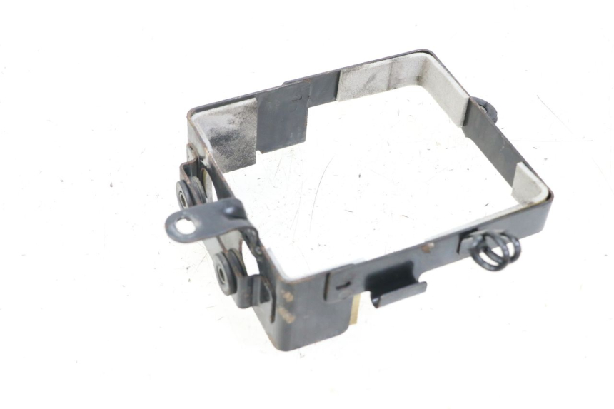 photo de POJEMNIK NA AKUMULATOR SUZUKI GZ MARAUDER 125 (1998 - 2004) - Szczegół części