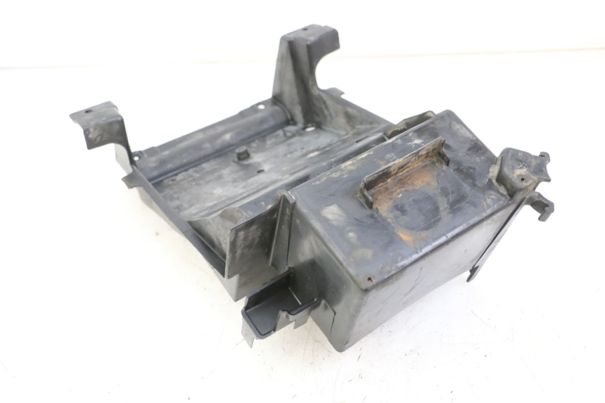 photo de POJEMNIK NA AKUMULATOR KAWASAKI ZR7 ZR-7 S 750 (1999 - 2004) - Inny kąt widzenia