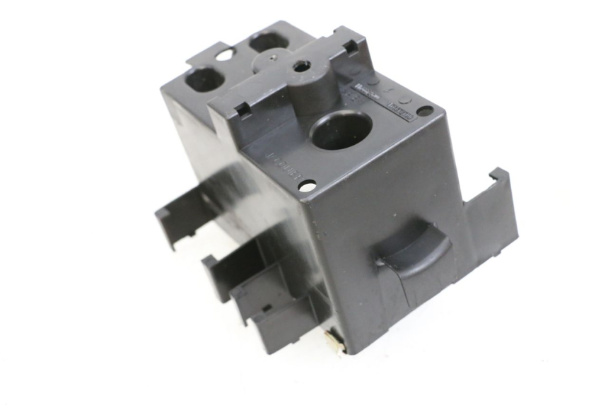 photo de POJEMNIK NA AKUMULATOR PEUGEOT LUDIX 50 (2005 - 2007) - Szczegół części