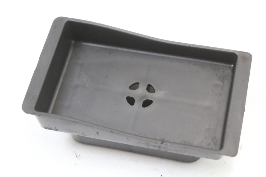 photo de POJEMNIK NA AKUMULATOR PIAGGIO NEW TYPHOON 50 (2018 - 2021) - Widok główny