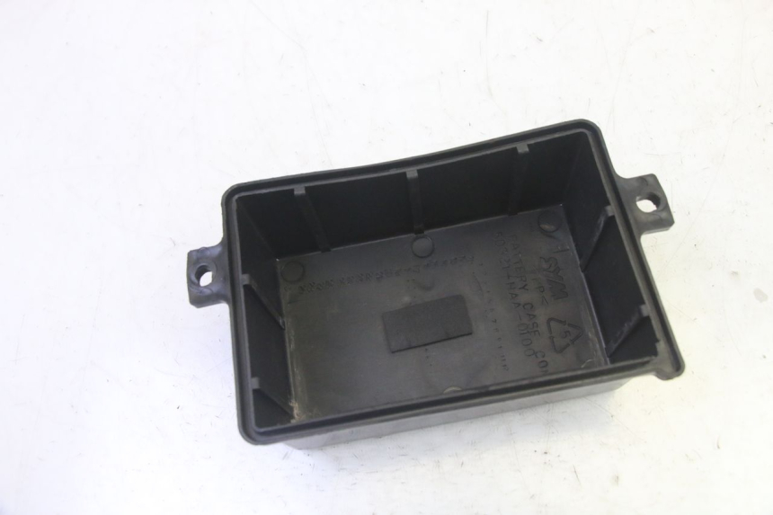 photo de POJEMNIK NA AKUMULATOR SYM ORBIT III 3 4T 50 (2021 - 2025) - Szczegół części