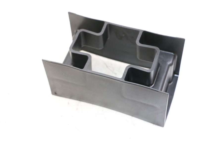 photo de POJEMNIK NA AKUMULATOR PIAGGIO NRG POWER PUREJET 50 (2018 - 2021) - Zoom stanu zużycia