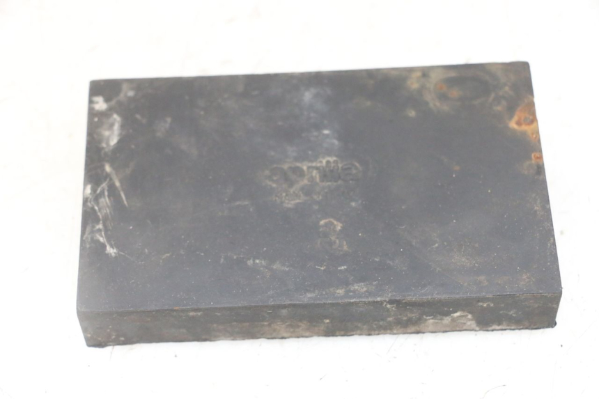 photo de POJEMNIK NA AKUMULATOR APRILIA RALLY AC 50 (1995 - 2004) - Inny kąt widzenia