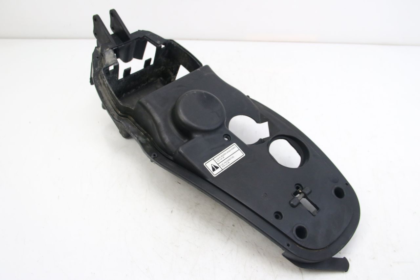 photo de POJEMNIK NA AKUMULATOR APRILIA SCARABEO 4T 50 (2009 - 2017) - Widok główny