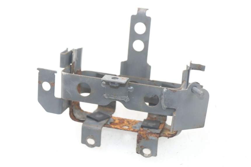 photo de POJEMNIK NA AKUMULATOR HONDA SCV LEAD 100 (2003 - 2007) - Widok główny