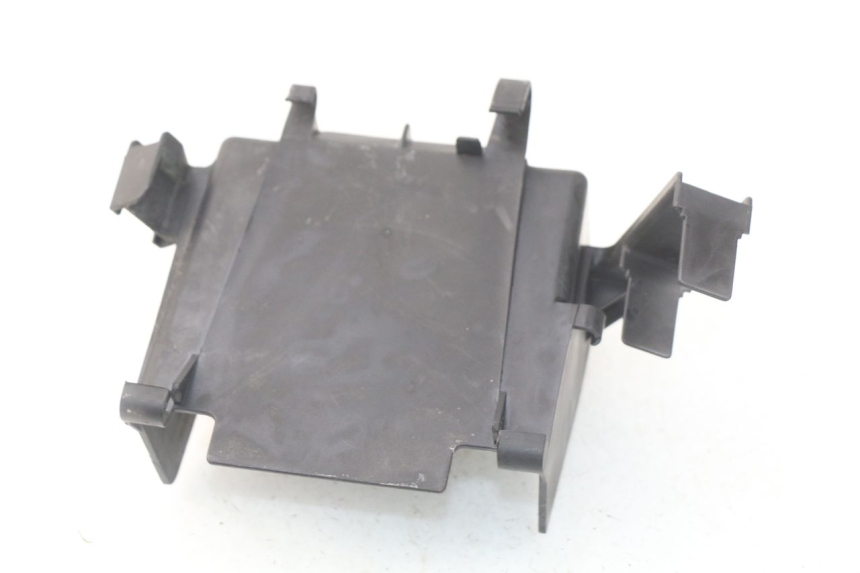 photo de POJEMNIK NA AKUMULATOR HONDA SES DYLAN 125 (2002 - 2006) - Szczegół części