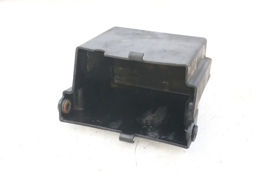 photo de POJEMNIK NA AKUMULATOR TRIUMPH SPEED TRIPLE T301 900 (1994 - 1996) - Zoom stanu zużycia