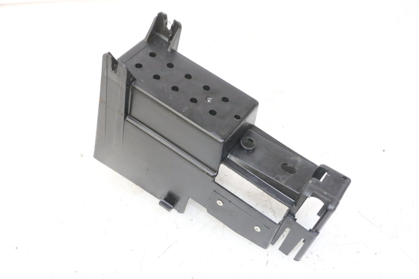 photo de POJEMNIK NA AKUMULATOR PEUGEOT SPEEDFIGHT 2 LC 50 (2000 - 2009) - Szczegół części