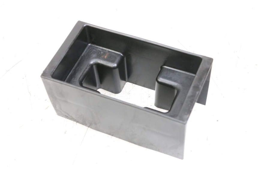 photo de POJEMNIK NA AKUMULATOR APRILIA SR MOTARD 50 (2012 - 2018) - Widok główny