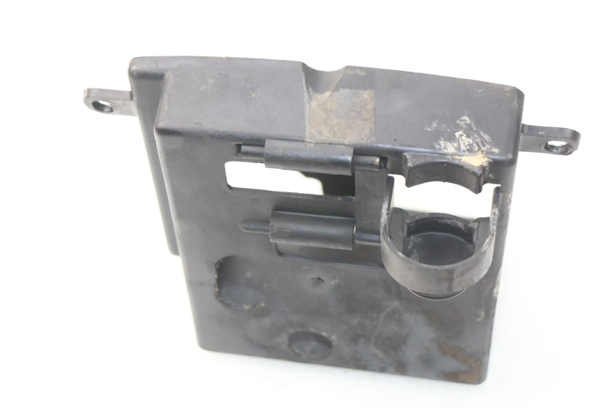 photo de POJEMNIK NA AKUMULATOR PEUGEOT SX 80 (1986 - 1995) - Inny kąt widzenia