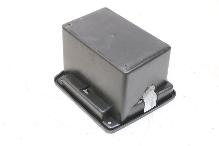 photo de POJEMNIK NA AKUMULATOR NECO TEMPO 4T 50 (2022 - 2026) - Zoom stanu zużycia