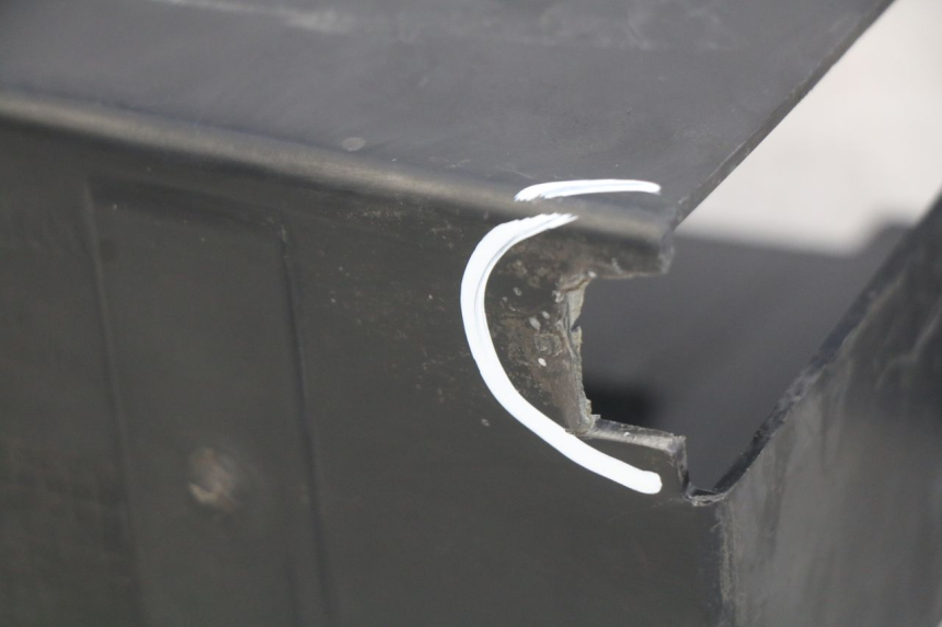 photo de POJEMNIK NA AKUMULATOR DAELIM VL DAYSTAR 125 (2000 - 2011) - Widok ogólny