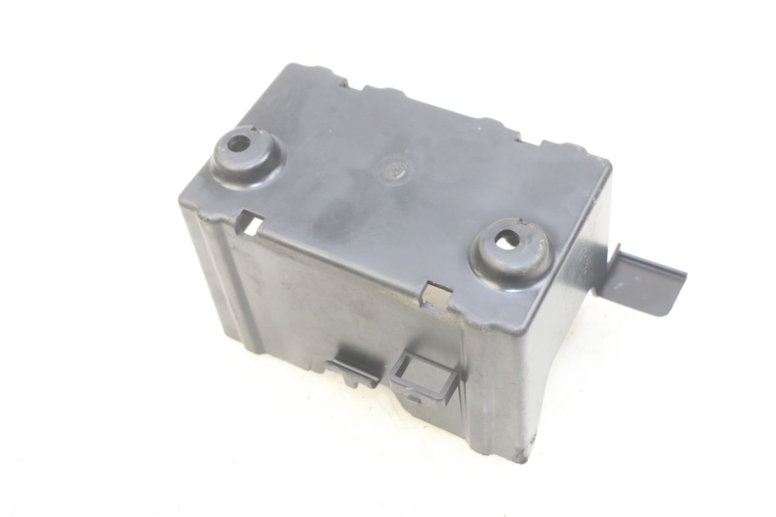 photo de POJEMNIK NA AKUMULATOR SYM WOLF SB 125 (2011 - 2018) - Szczegół części