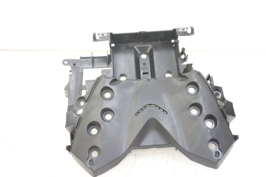 photo de POJEMNIK NA AKUMULATOR YAMAHA XMAX X-MAX ABS 125 (2017 - 2020) - Oznaczenia i referencje