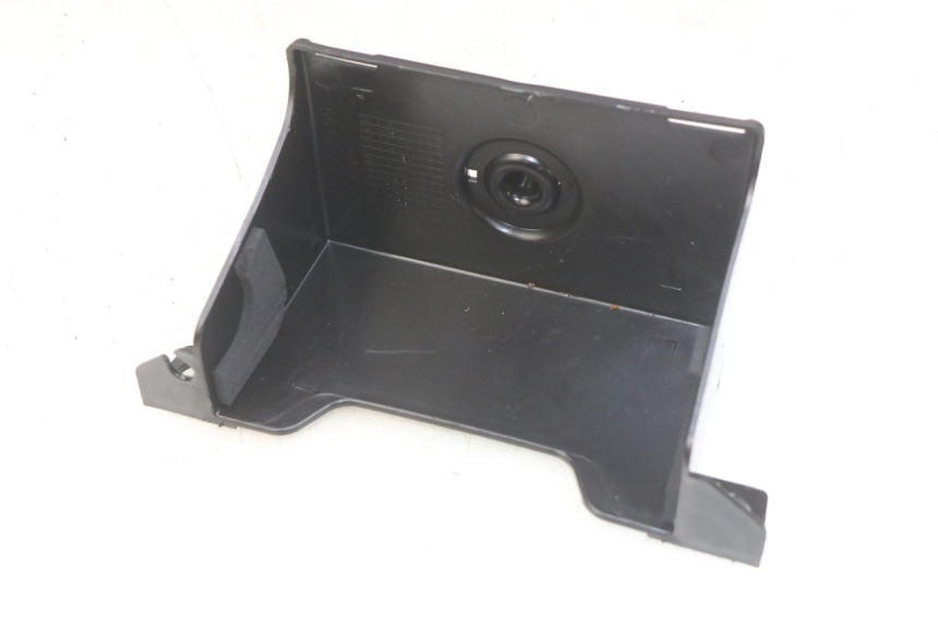 photo de POJEMNIK NA AKUMULATOR YAMAHA X-MAX XMAX 125 (2010 - 2013) - Zoom stanu zużycia