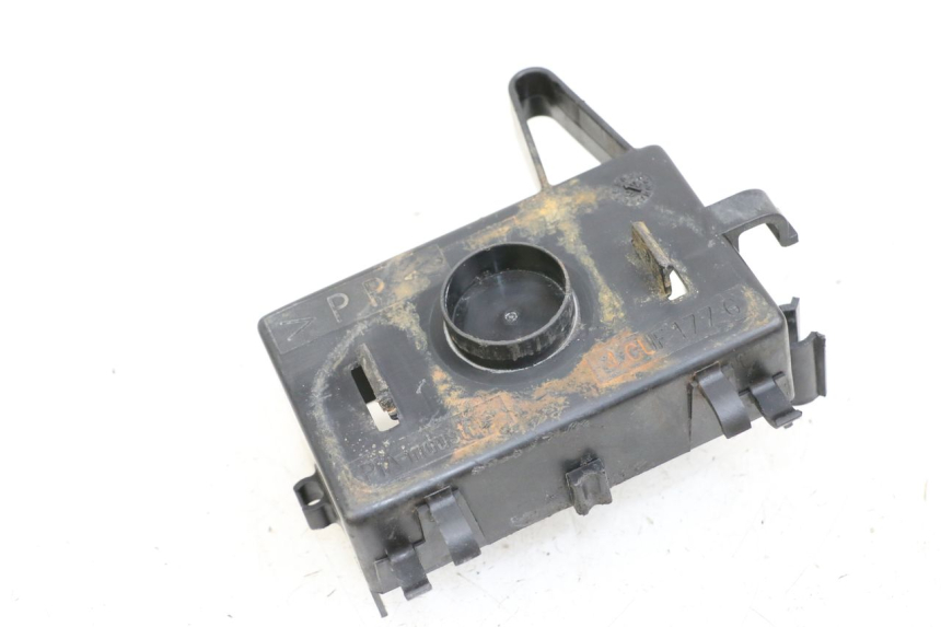 photo de POJEMNIK NA AKUMULATOR YAMAHA YE ZEST 50 (1992 - 1998) - Inny kąt widzenia