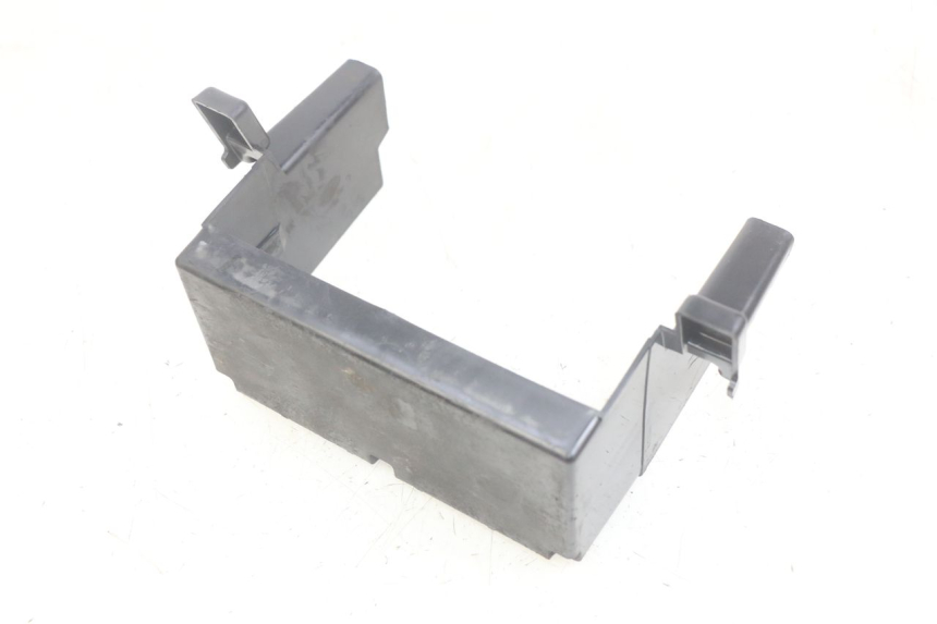 photo de POJEMNIK NA AKUMULATOR YAMAHA YP MAJESTY 400 (2004 - 2008) - Szczegół części