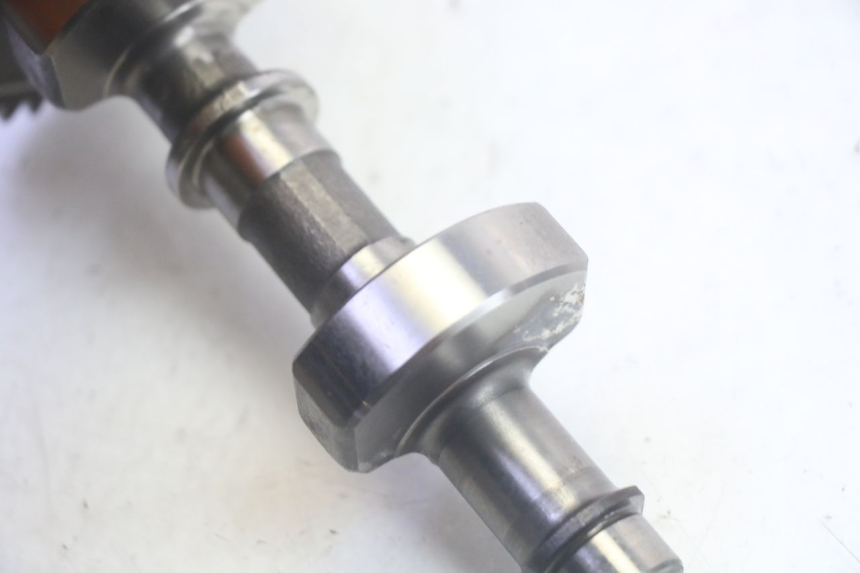 photo de Wahacz silnika SUZUKI BURGMAN EXECUTIVE ABS 650 (2006 - 2012) - Zbliżenie techniczne