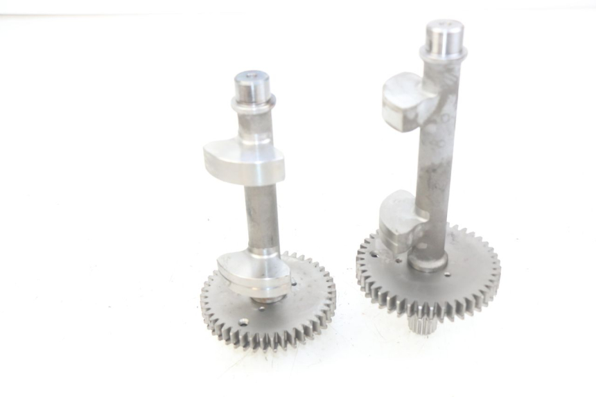 photo de Wahacz silnika HONDA FJS SILVERWING SILVER WING 400 (2009 - 2016) - Szczegół części