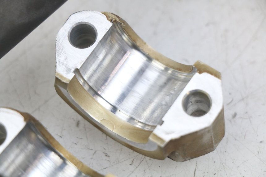 photo de Wahacz silnika TRIUMPH SPRINT ST 955 (1999 - 2001) - Zbliżenie techniczne