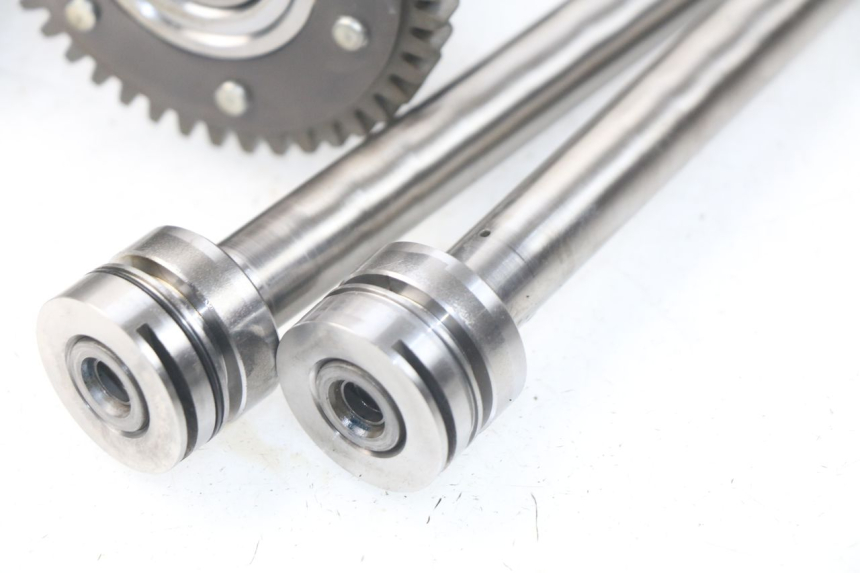 photo de Wahacz silnika YAMAHA TDM ABS 900 (2002 - 2014) - Inny kąt widzenia