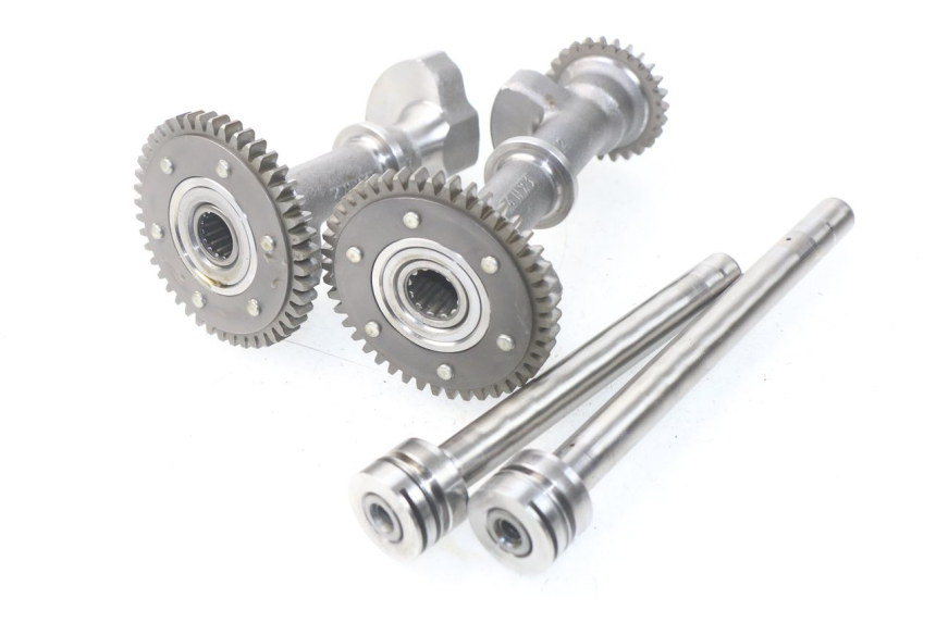 photo de Wahacz silnika YAMAHA TDM ABS 900 (2002 - 2014) - Zbliżenie techniczne