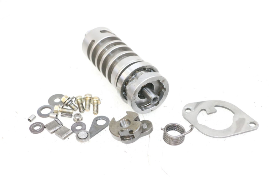 photo de WYBÓR WKŁADKI ZAMKA MV AGUSTA BRUTALE R WALLY 910 (2008 - 2008) - Widok główny