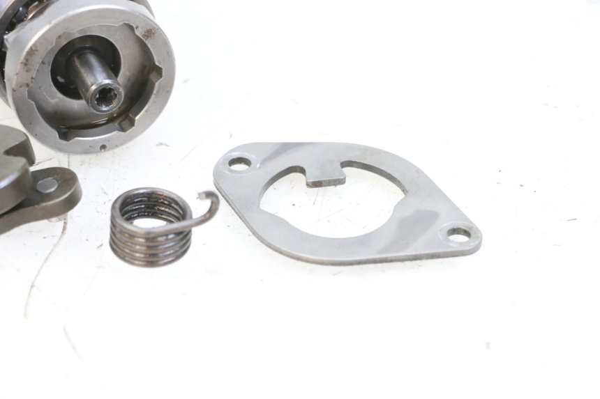 photo de WYBÓR WKŁADKI ZAMKA MV AGUSTA BRUTALE R WALLY 910 (2008 - 2008) - Stan powierzchni