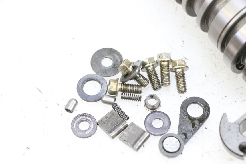 photo de WYBÓR WKŁADKI ZAMKA MV AGUSTA BRUTALE R WALLY 910 (2008 - 2008) - Część sprawdzona