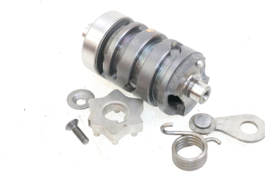 photo de WYBÓR WKŁADKI ZAMKA YAMAHA DTLC 125 (1982 - 1987) - Inny kąt widzenia