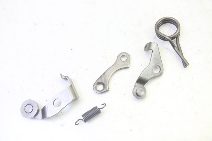 photo de WYBÓR WKŁADKI ZAMKA KAWASAKI KX 65 (2000 - 2019) - Punkty mocowania