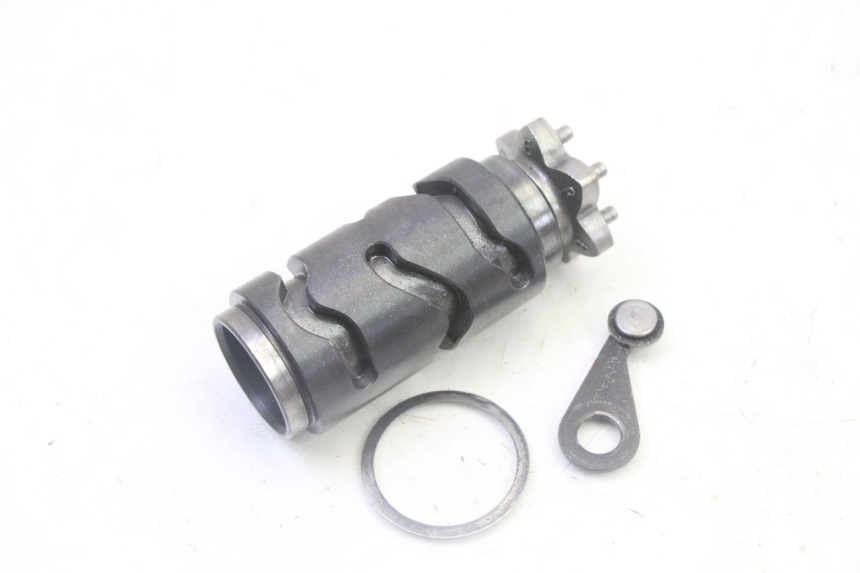 photo de WYBÓR WKŁADKI ZAMKA DERBI SENDA SM DRD 50 (2008 - 2013) - Inny kąt widzenia