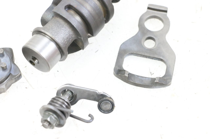 photo de WYBÓR WKŁADKI ZAMKA SUZUKI VL INTRUDER 125 (2004 - 2007) - Inny kąt widzenia