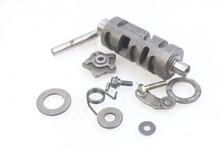 photo de WYBÓR WKŁADKI ZAMKA DAELIM VJ ROADWIN FI 125 (2008 - 2017) - Szczegół części