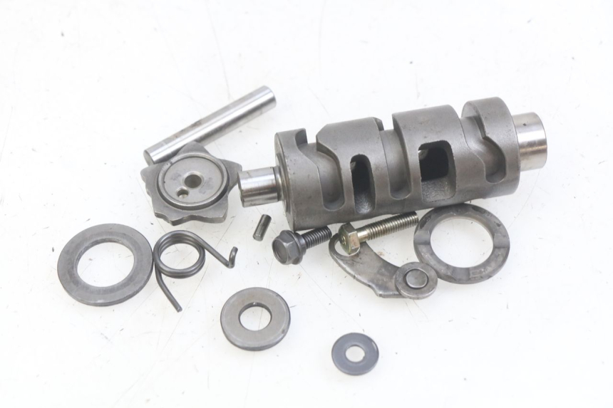 photo de WYBÓR WKŁADKI ZAMKA DAELIM VJ ROADWIN FI 125 (2008 - 2017) - Inny kąt widzenia