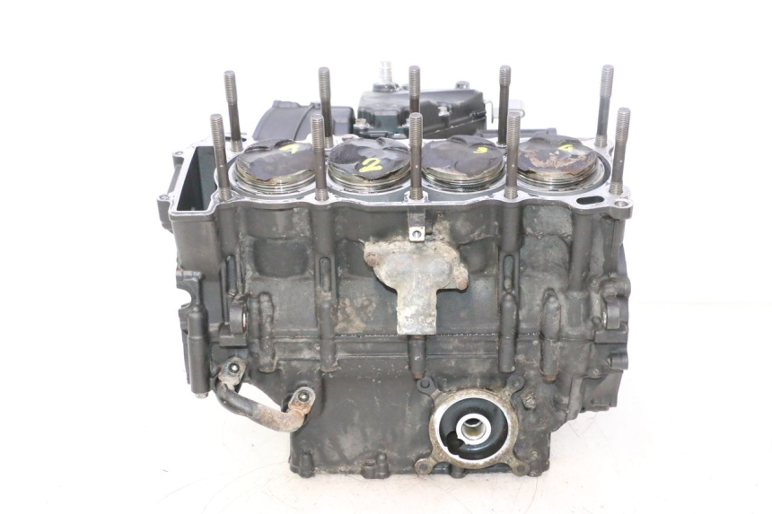 photo de DOLNA CZĘŚĆ SILNIKA YAMAHA YZF R6 600 (2008 - 2009) - Struktura - zbliżenie