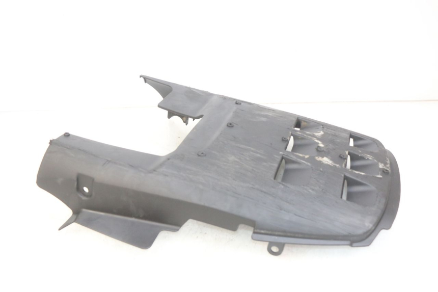 photo de progi boczne KYMCO AGILITY 16+ 4T 50 (2018 - 2023) - Zbliżenie techniczne