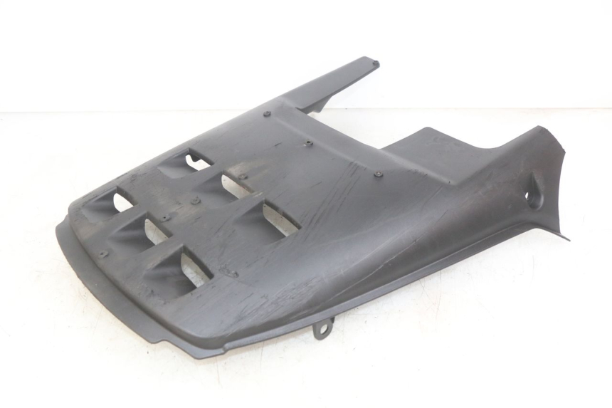 photo de progi boczne KYMCO AGILITY 16+ 4T 50 (2018 - 2023) - Zbliżenie techniczne