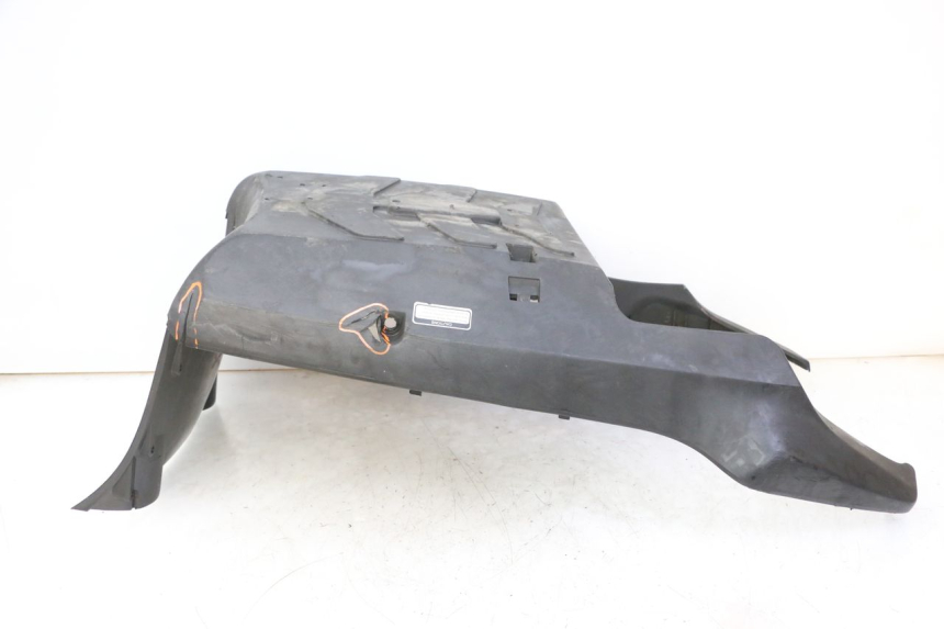 photo de progi boczne KYMCO AGILITY NAKED RENOUVO 2T 50 (2011 - 2018) - Struktura - zbliżenie