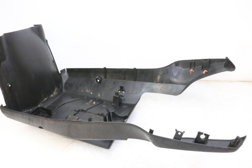 photo de progi boczne KYMCO AGILITY NAKED RENOUVO 2T 50 (2011 - 2018) - Zoom stanu zużycia