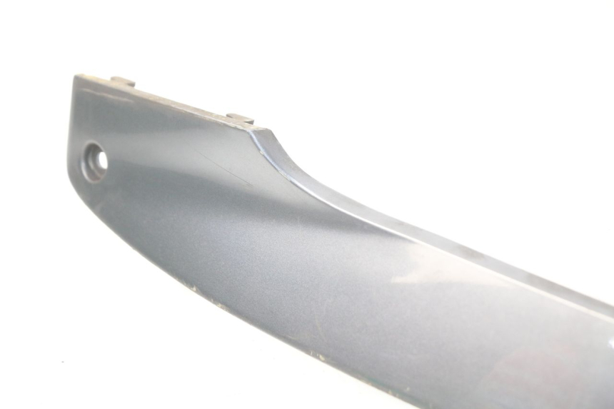 photo de PRAWA TYLNA LISTWA PROGOWA KYMCO LIKE 4T 50 (2009 - 2018) - Część sprawdzona