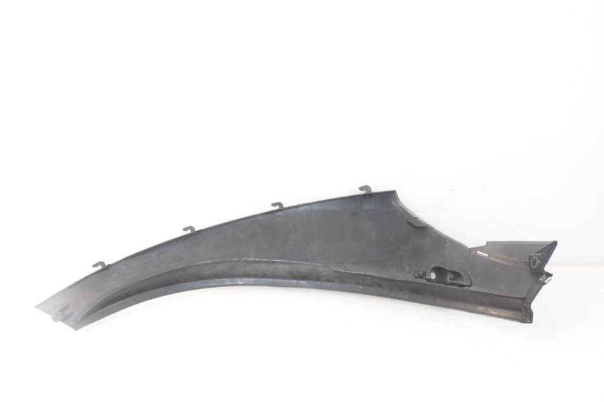 photo de PRAWA TYLNA LISTWA PROGOWA PIAGGIO MP3 LT 400 (2007 - 2012) - Zoom stanu zużycia