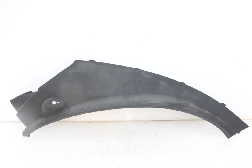 photo de PRAWA TYLNA LISTWA PROGOWA PIAGGIO MP3 LT 300 (2010 - 2016) - Widok główny