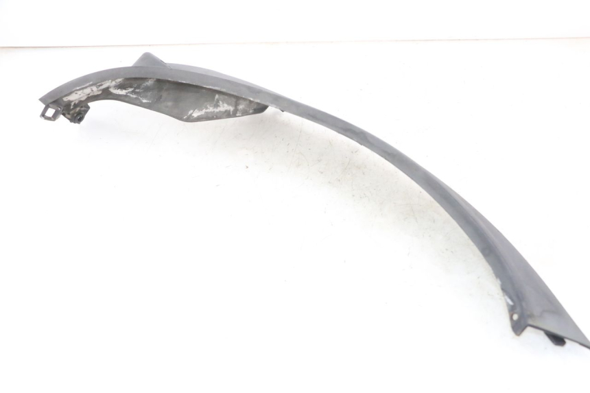 photo de PRAWA TYLNA LISTWA PROGOWA PIAGGIO MP3 LT 300 (2010 - 2016) - Stan powierzchni