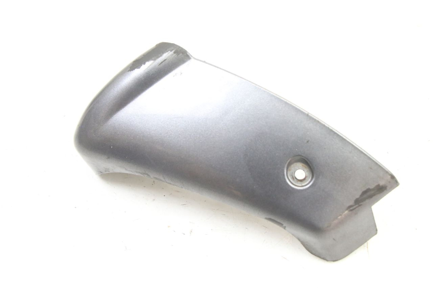 photo de PRAWA TYLNA LISTWA PROGOWA PIAGGIO VESPA GRANTURISMO 125 (2003 - 2007) - Widok główny