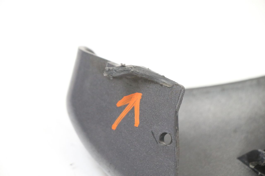 photo de PRAWA TYLNA LISTWA PROGOWA PIAGGIO VESPA GRANTURISMO 125 (2003 - 2007) - Widok ogólny