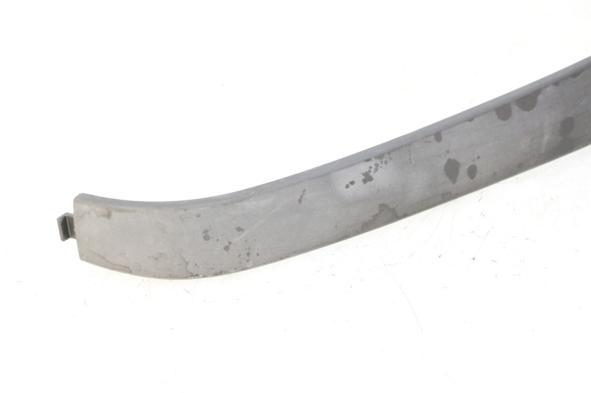 photo de TYLNY LEWY PROG PIAGGIO LXV 4T 50 (2009 - 2013) - Stan powierzchni