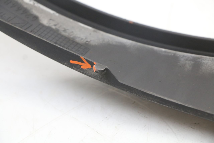 photo de TYLNY LEWY PROG PIAGGIO MP3 125 (2006 - 2014) - Stan powierzchni