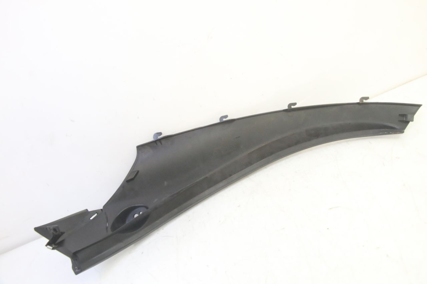 photo de TYLNY LEWY PROG PIAGGIO MP3 RL 250 (2006 - 2010) - Zbliżenie techniczne