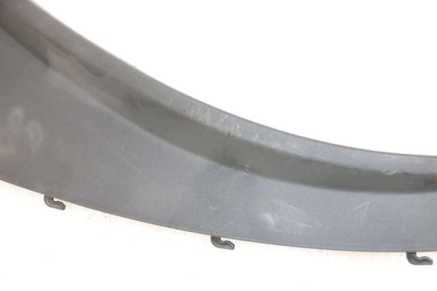 photo de TYLNY LEWY PROG PIAGGIO MP3 RL 250 (2006 - 2010) - Zbliżenie techniczne